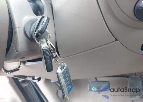 2002 Ford F-150 Lariat/Xlt from USA, damaged, VIN 1FTRW08L42KA98140